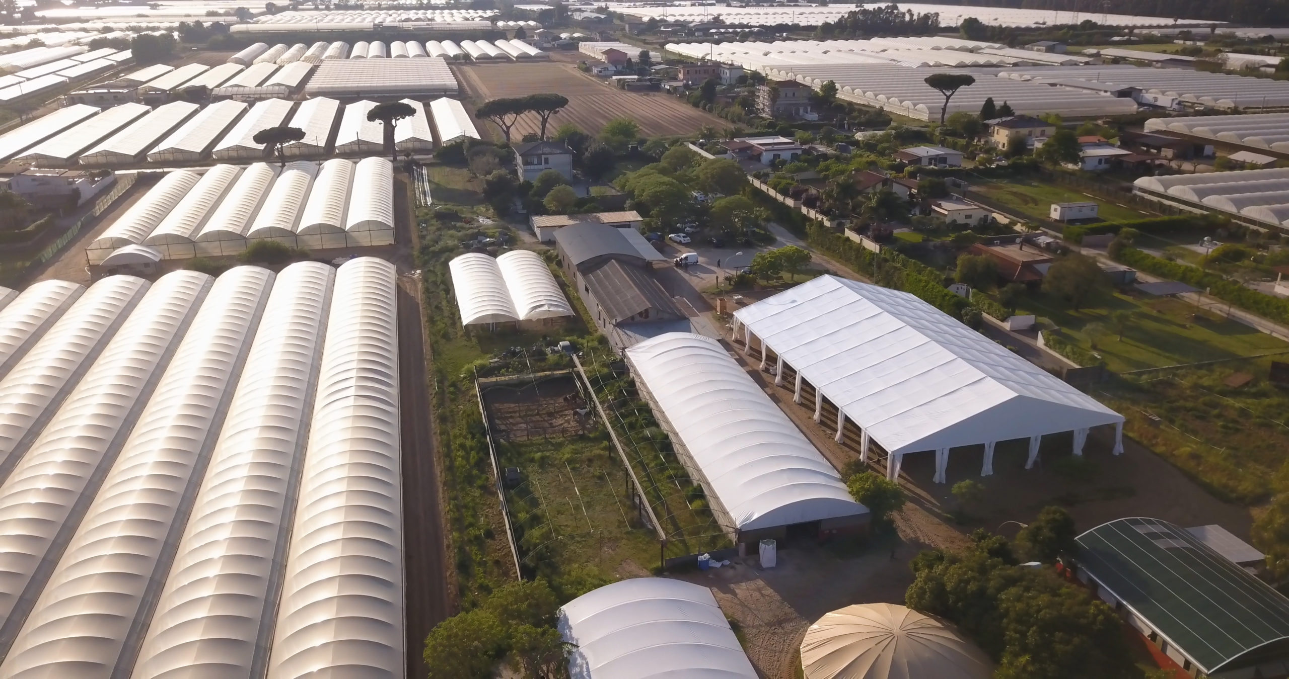 Costruire Una Tendostruttura Su Terreno Agricolo Ci Sono Normative Da