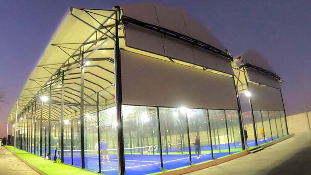 L’illuminazione dei campi da padel